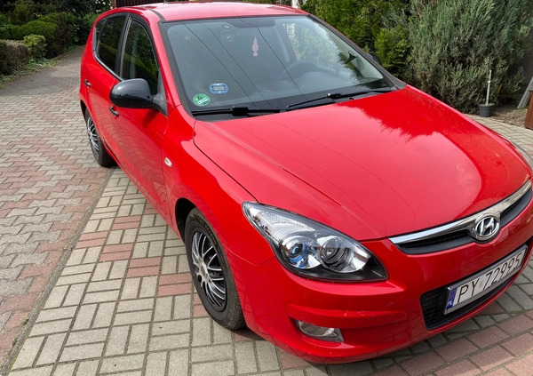 Hyundai I30 cena 11500 przebieg: 248000, rok produkcji 2010 z Poznań małe 211